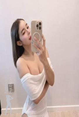 Lolin  Escort Prague