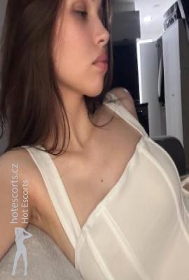 Keira  Escort Prague
